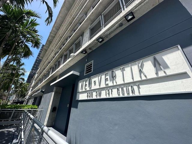 690 SW 1st Ct 1128, Miami, FL 33130