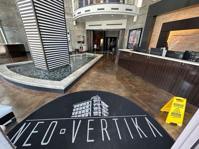 690 SW 1st Ct 1128, Miami, FL 33130