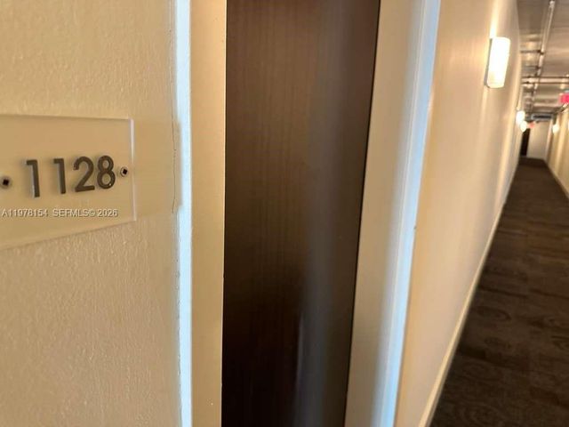 690 SW 1st Ct 1128, Miami, FL 33130