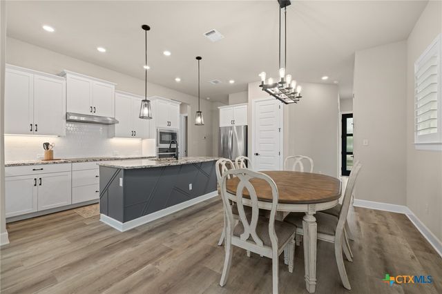 220 Monterey Oak Trail, Georgetown, TX 78628