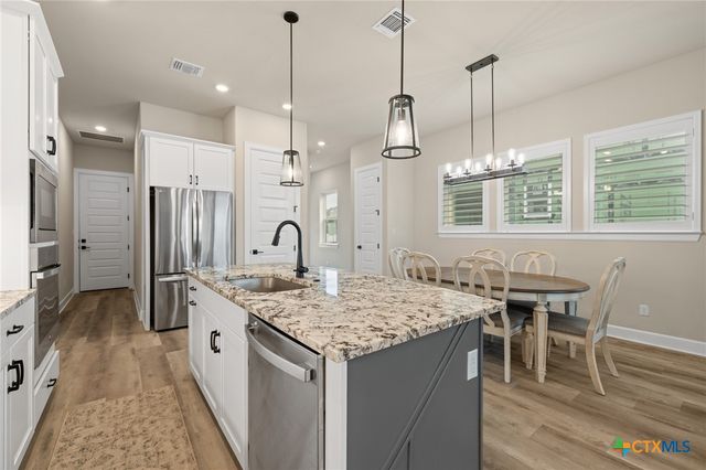 220 Monterey Oak Trail, Georgetown, TX 78628