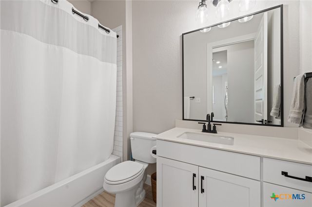 220 Monterey Oak Trail, Georgetown, TX 78628