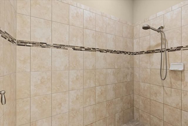 11450 AMAPOLA BLOOM COURT, Riverview, FL 33579