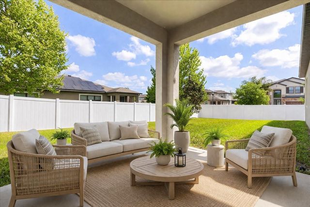 11450 AMAPOLA BLOOM COURT, Riverview, FL 33579