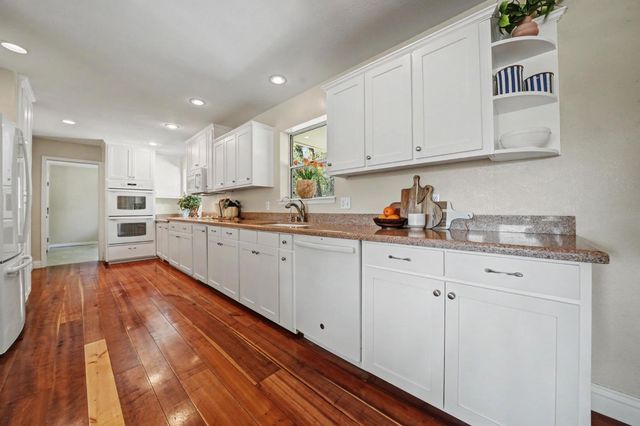 17050 Rams Horn Grade, Volcano, CA 95689