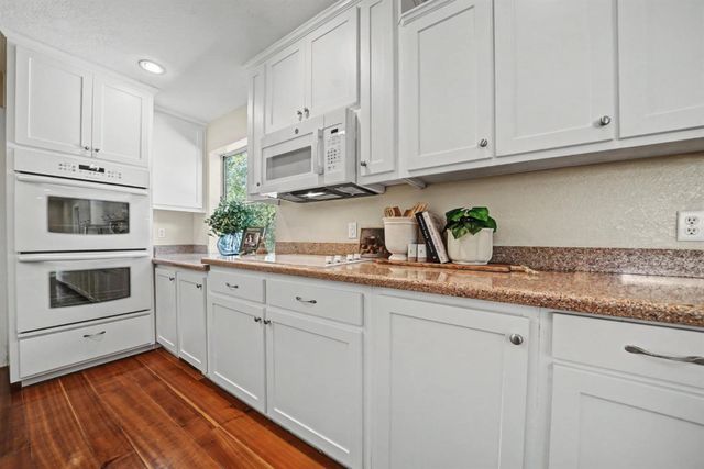 17050 Rams Horn Grade, Volcano, CA 95689