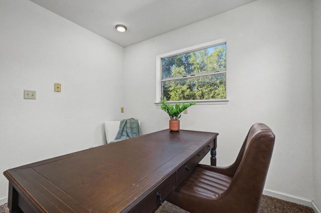 17050 Rams Horn Grade, Volcano, CA 95689