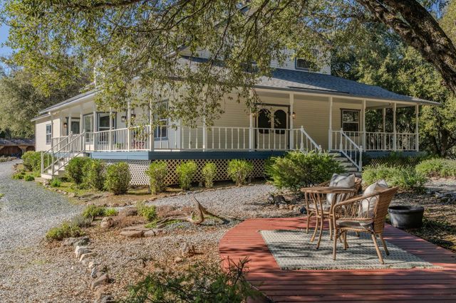 17050 Rams Horn Grade, Volcano, CA 95689