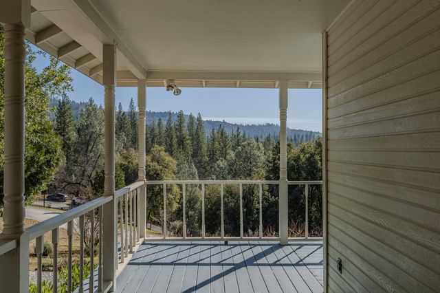 17050 Rams Horn Grade, Volcano, CA 95689