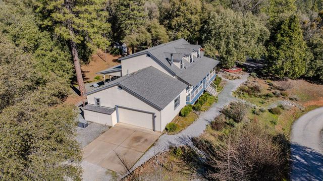 17050 Rams Horn Grade, Volcano, CA 95689