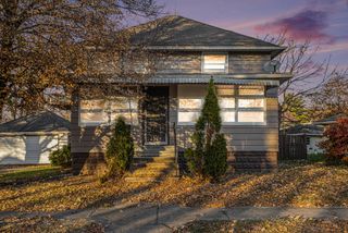 111 River Drive, Three Rivers City, MI 49093