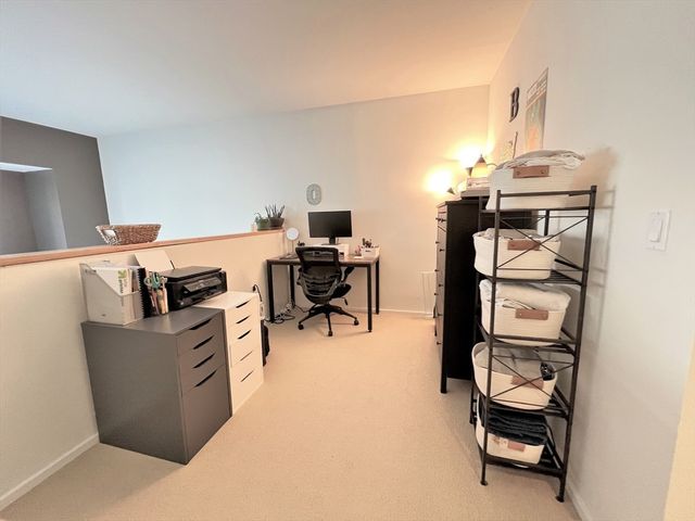 1 Earhart 113, Cambridge, MA 02141