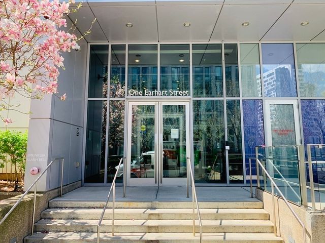 1 Earhart 113, Cambridge, MA 02141