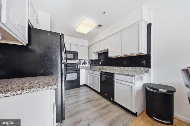 125 HEATHFIELD DR, Frederick, MD 21702