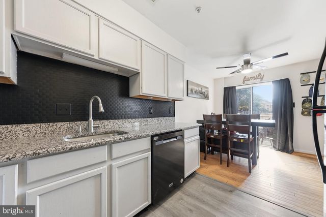 125 HEATHFIELD DR, Frederick, MD 21702