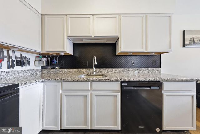 125 HEATHFIELD DR, Frederick, MD 21702
