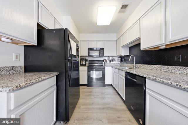 125 HEATHFIELD DR, Frederick, MD 21702