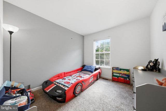 125 HEATHFIELD DR, Frederick, MD 21702