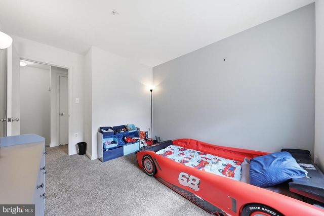 125 HEATHFIELD DR, Frederick, MD 21702