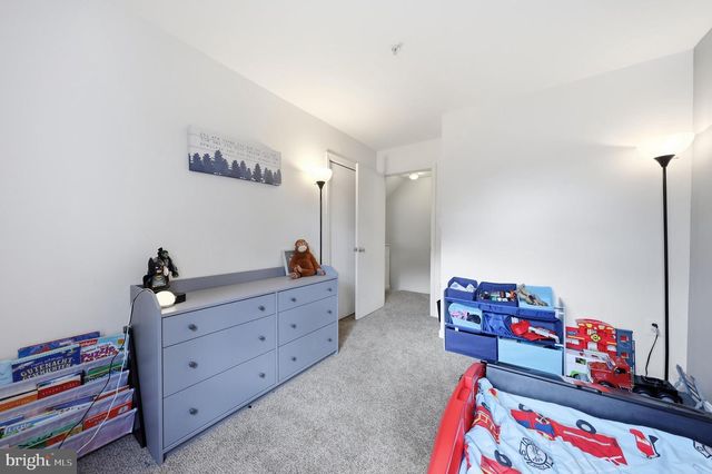 125 HEATHFIELD DR, Frederick, MD 21702