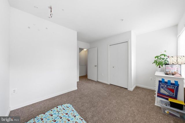 125 HEATHFIELD DR, Frederick, MD 21702