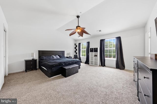125 HEATHFIELD DR, Frederick, MD 21702