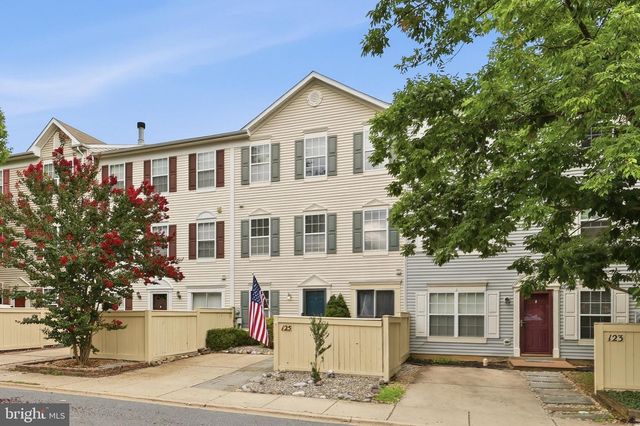125 HEATHFIELD DR, Frederick, MD 21702
