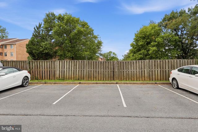125 HEATHFIELD DR, Frederick, MD 21702