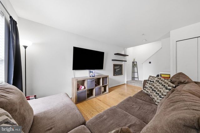 125 HEATHFIELD DR, Frederick, MD 21702