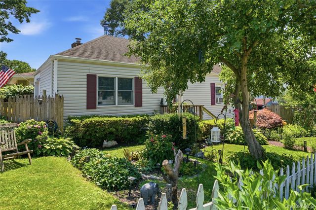 350 Boulder Street, Ronkonkoma, NY 11779