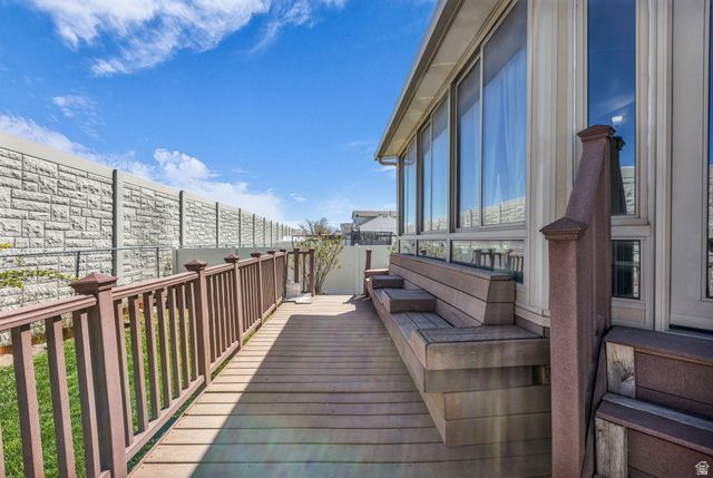 2115 FREMONT CREST AVE, Syracuse, UT 84075