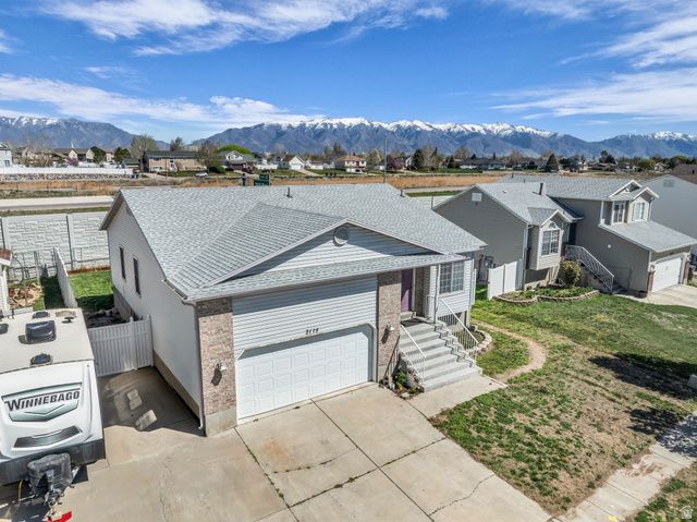 2115 FREMONT CREST AVE, Syracuse, UT 84075