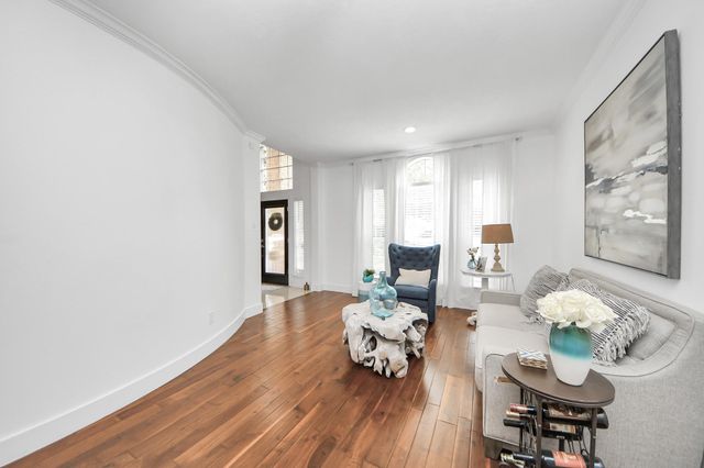 9214 Meadow Branch Court, Houston, TX 77095