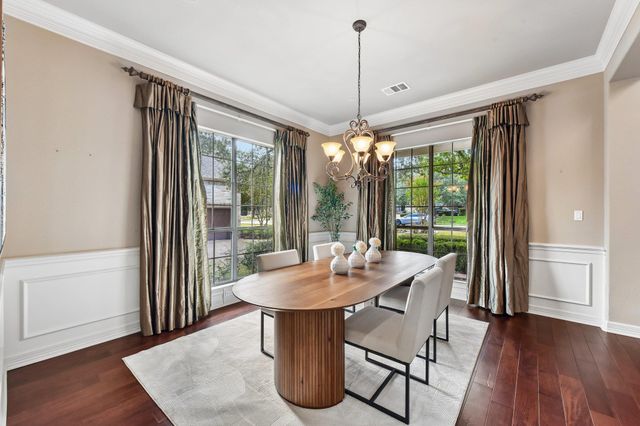 10500 Avery Club DR 10, Austin, TX 78717