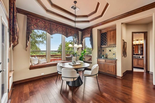10500 Avery Club DR 10, Austin, TX 78717