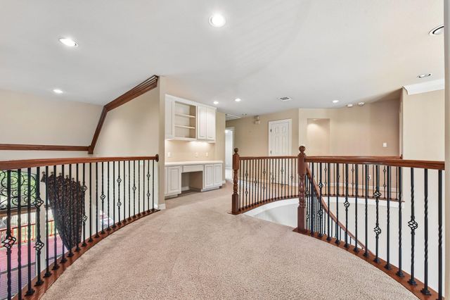 10500 Avery Club DR 10, Austin, TX 78717
