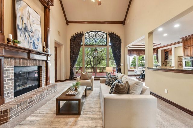 10500 Avery Club DR 10, Austin, TX 78717