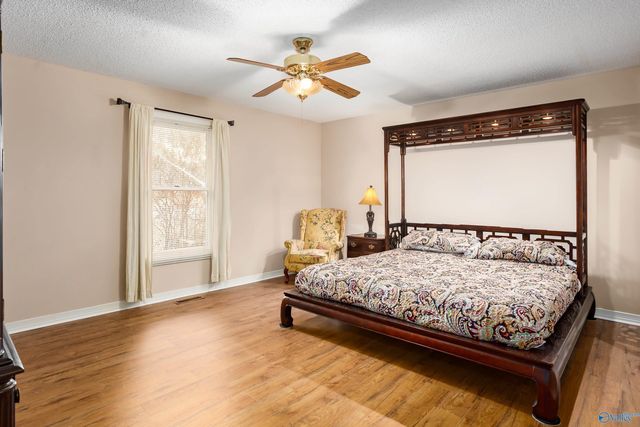 7607 Lakewood Drive, Florence, AL 35634