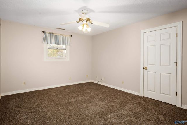 7607 Lakewood Drive, Florence, AL 35634