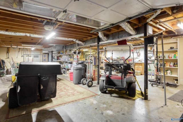 7607 Lakewood Drive, Florence, AL 35634