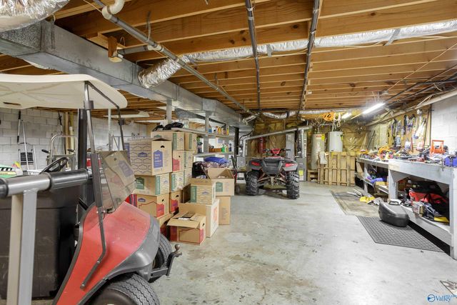 7607 Lakewood Drive, Florence, AL 35634