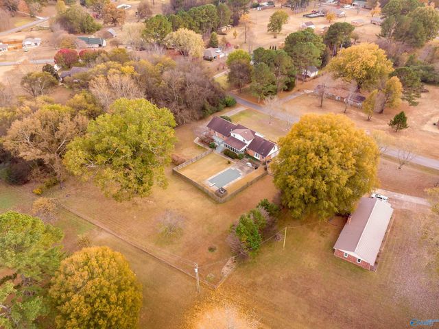 7607 Lakewood Drive, Florence, AL 35634