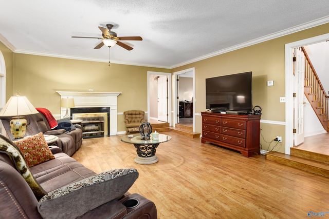 7607 Lakewood Drive, Florence, AL 35634