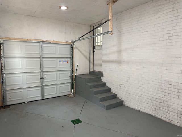 1302 Busseron Street, Vincennes, IN 47591