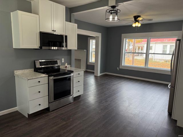 1302 Busseron Street, Vincennes, IN 47591