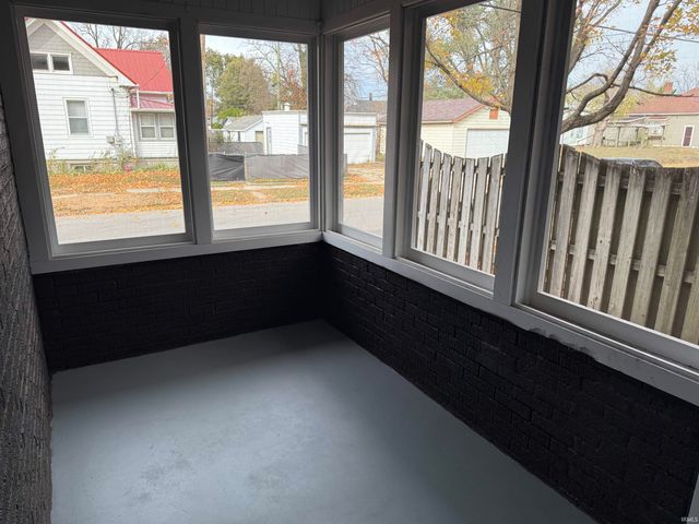 1302 Busseron Street, Vincennes, IN 47591