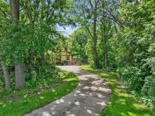2234 Woodlynn Avenue, Maplewood, MN 55109