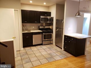 114 N 3RD ST #2, Philadelphia, PA 19106