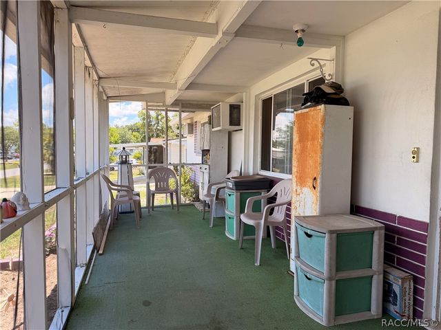 66 S Washington Street, Beverly Hills, FL 34465