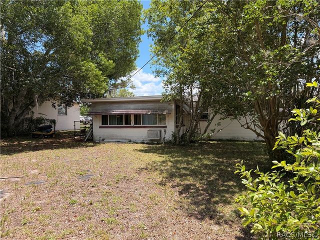 66 S Washington Street, Beverly Hills, FL 34465